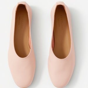 Everlane Italian Leather Day Glove Flats